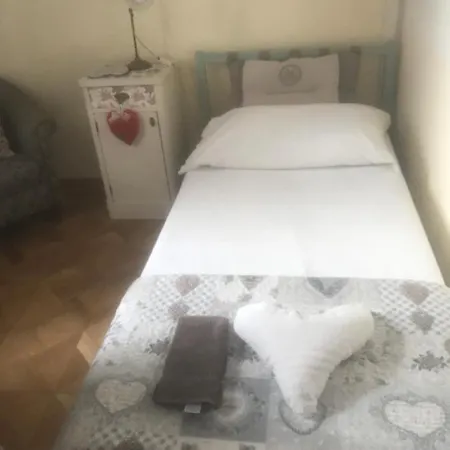 Da Noi Nocleg ze śniadaniem 3*